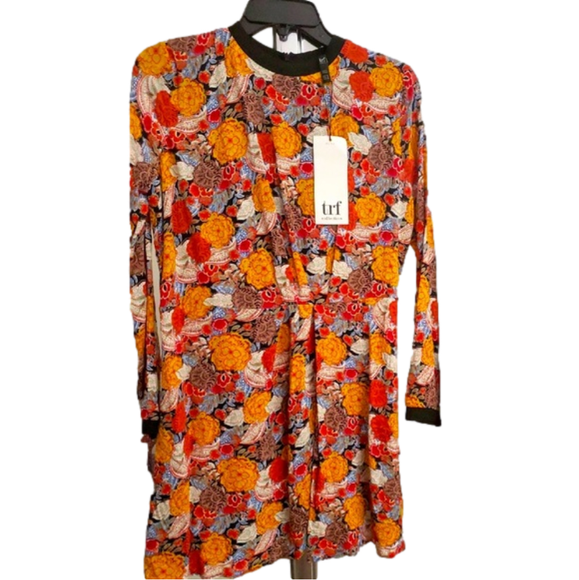 NWT ZARA TRF FLORAL DRESS SIZE MEDIUM - Picture 2 of 4